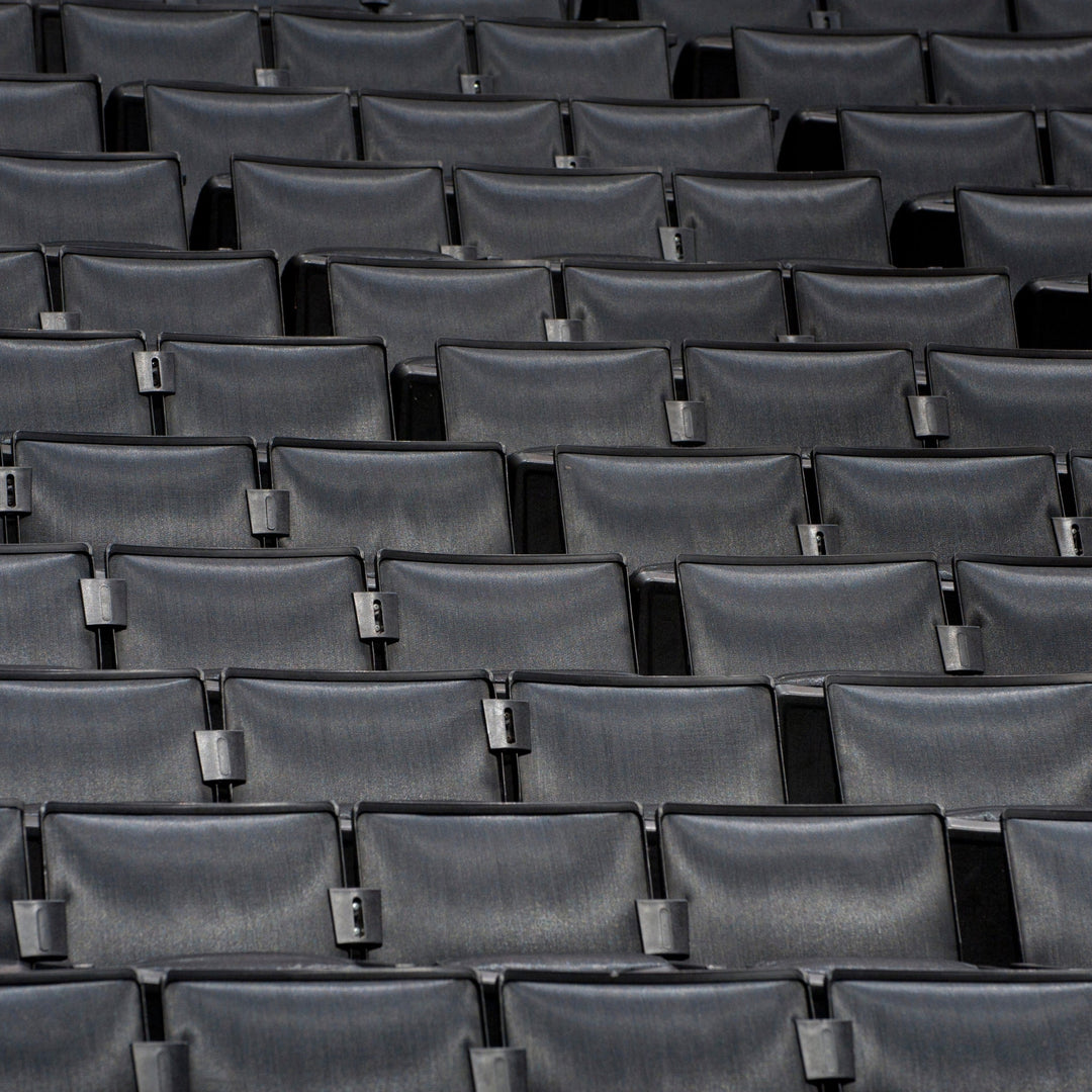 BLACK & WHITE CAPSULE COLLECTION